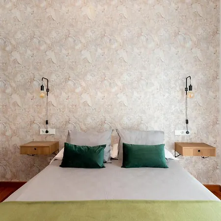 Ry Aparcamiento Incluido Junto A Catedral Ideal Parejas Appartement
